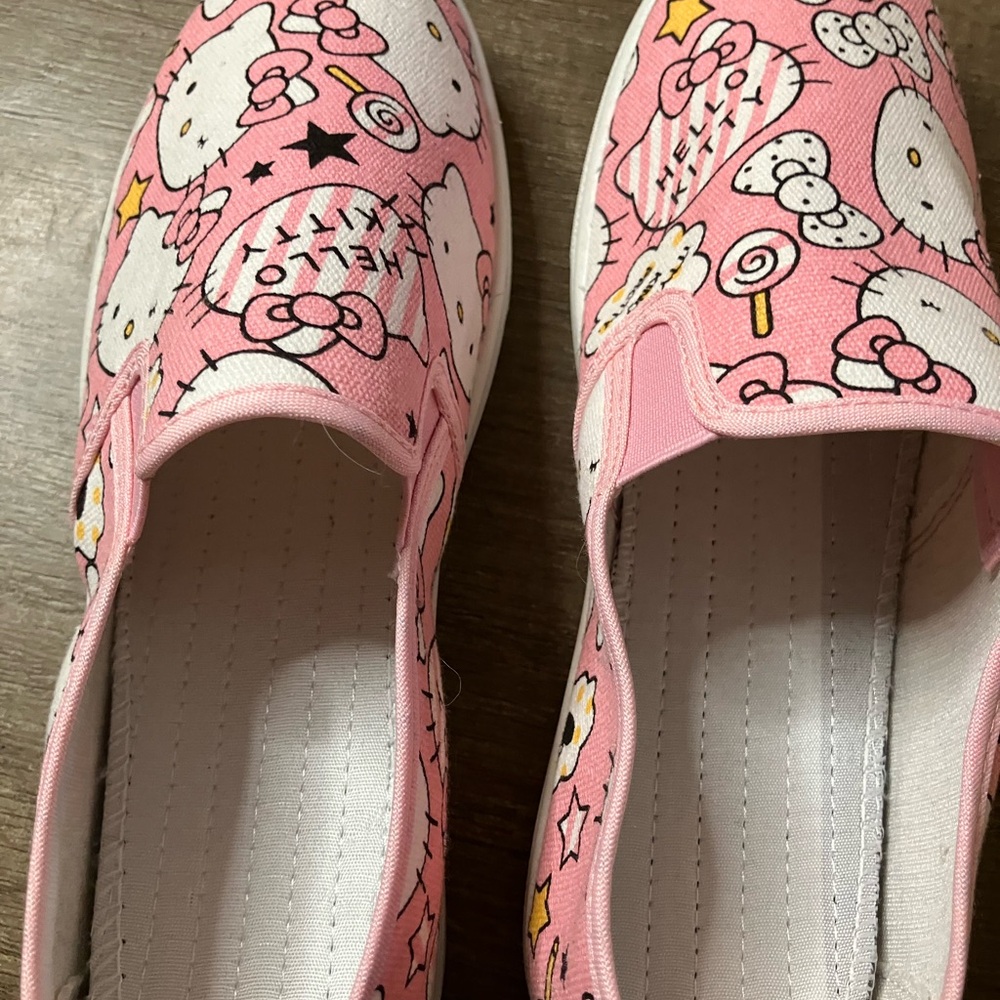 Hello Kitty Pink and White Sneakers Playful Cartoon Design